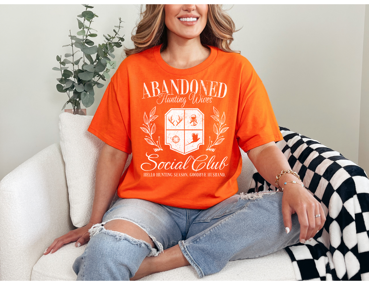 Hunt Wife | Abandoned Hunting Wives Social Club | Hunting Tees | DTF Designs