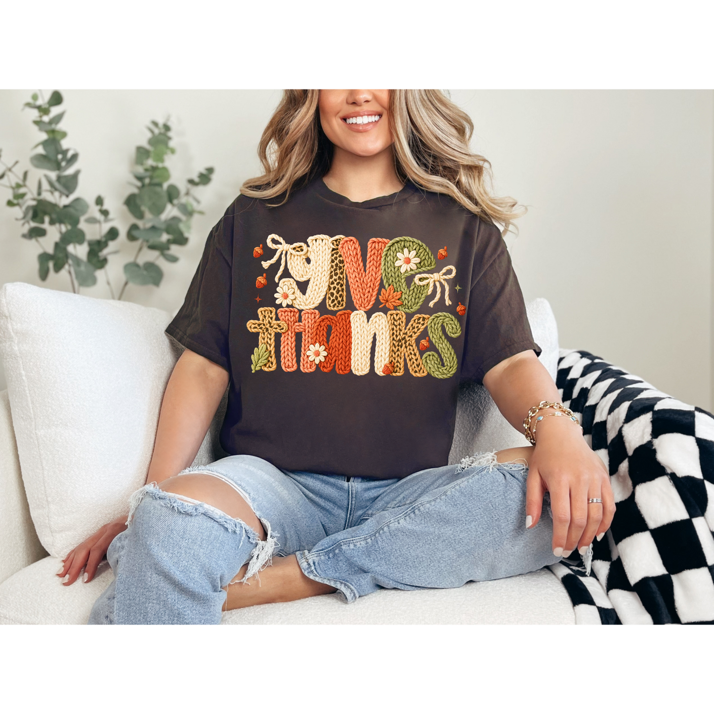 Give Thanks Fall Graphic Tee