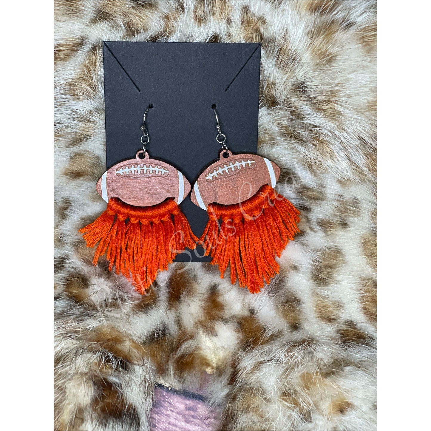 Football Macramé Earrings | Macramé Football Earrings | Football Gifts | Personalized Football Earrings | Football Spirit
