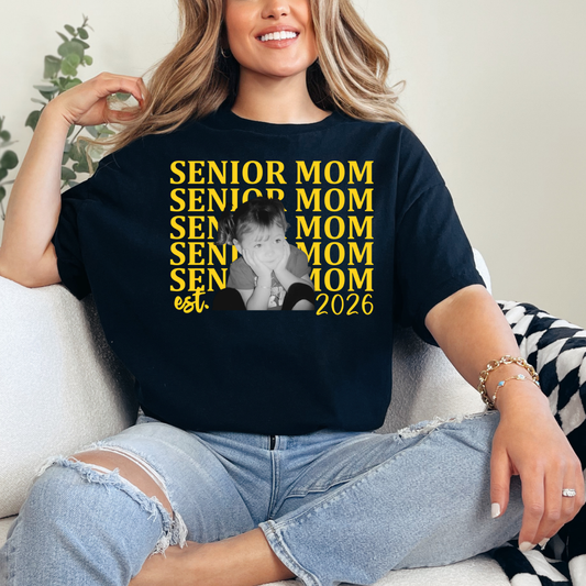 Senior Mom Custom Photo Shirt | Class of 2026 Graduation Tee | Personalized Mom Shirt | Graduation Gift for Mom