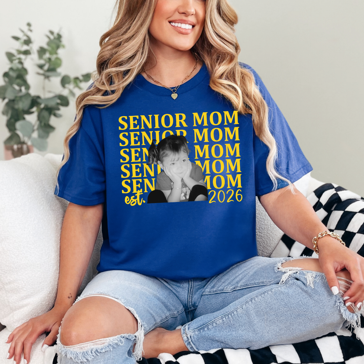 Senior Mom Custom Photo Shirt | Class of 2026 Graduation Tee | Personalized Mom Shirt | Graduation Gift for Mom