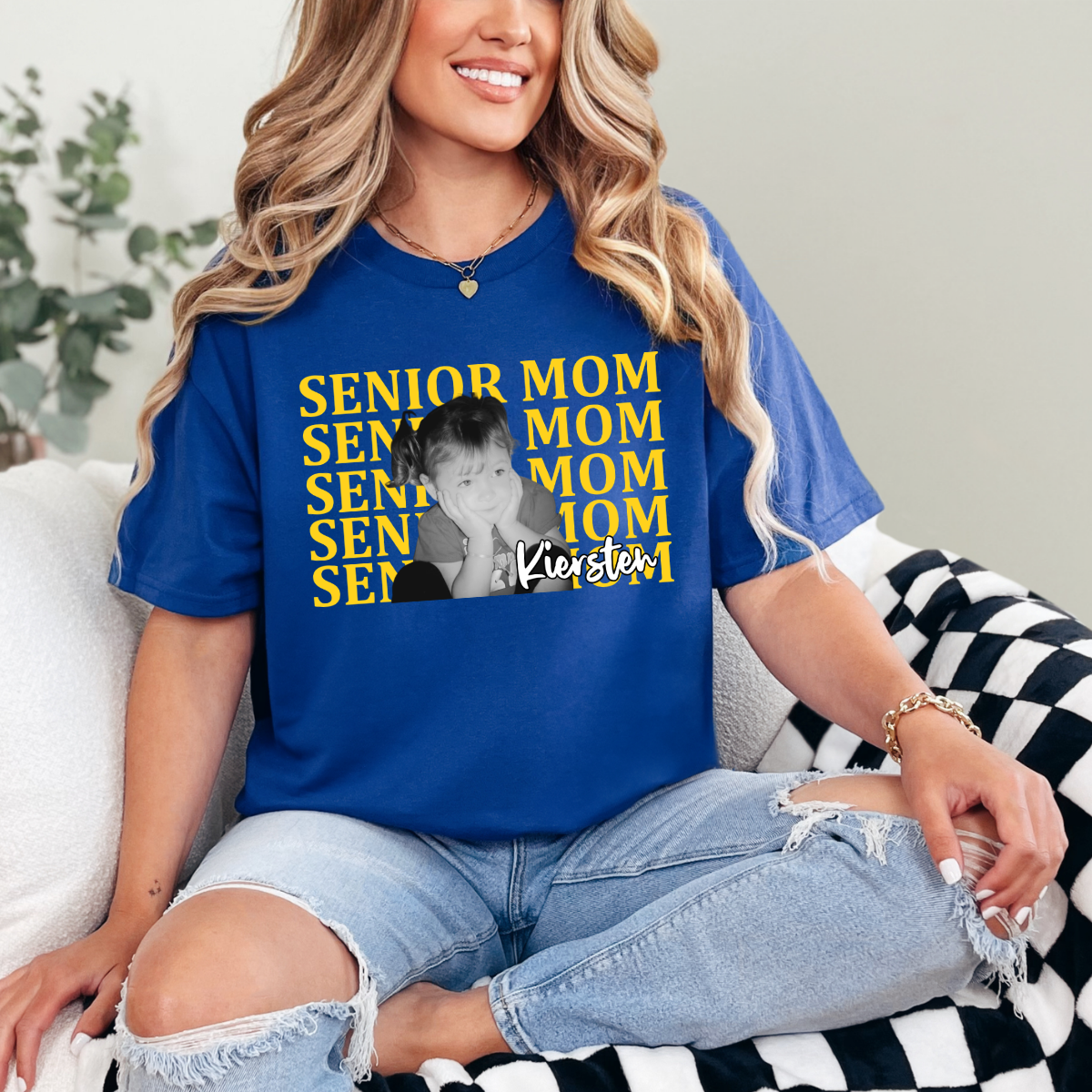Senior Mom Custom Photo Shirt | Class of 2026 Graduation Tee | Personalized Mom Shirt | Graduation Gift for Mom