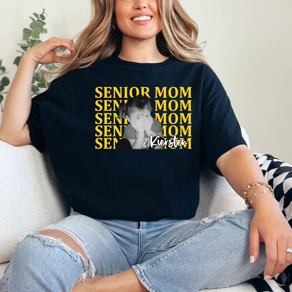 Senior Mom Custom Photo Shirt | Class of 2026 Graduation Tee | Personalized Mom Shirt | Graduation Gift for Mom
