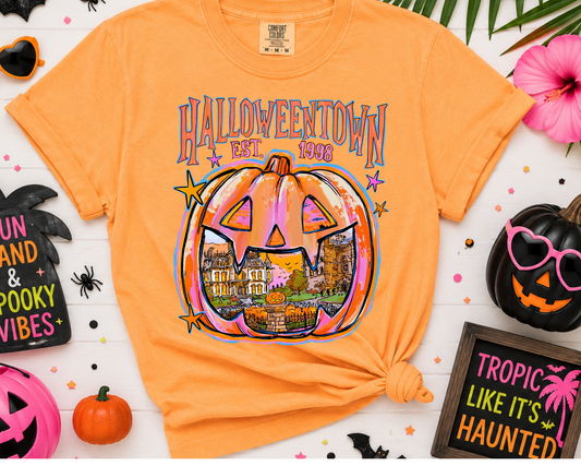 Halloweentown Halloween Graphic Tee – Vintage Spooky Fall T-Shirt